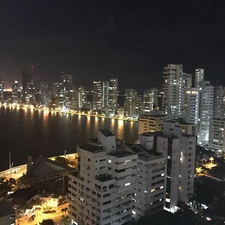 - Hermoso En Bocagrande Con Vista A La Bahia * Cartagena
