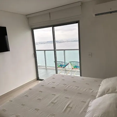 - Hermoso En Bocagrande Con Vista A La Bahia Apartamento *